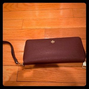 Tory Burch Travel wallet